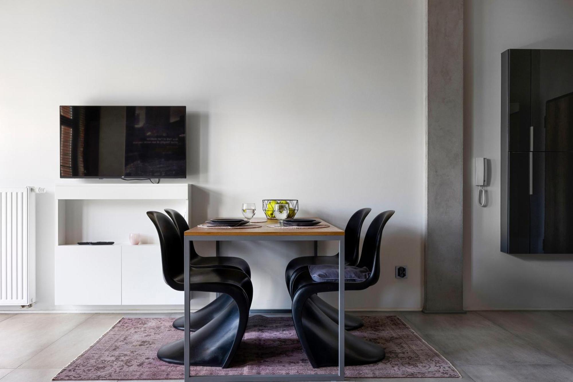 Brooklyn Loft Apartment - Old Town, Free Parking Vratislav Exteriér fotografie